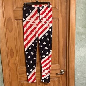 Stars and Stripes Leggings Size L/XL New With Tags